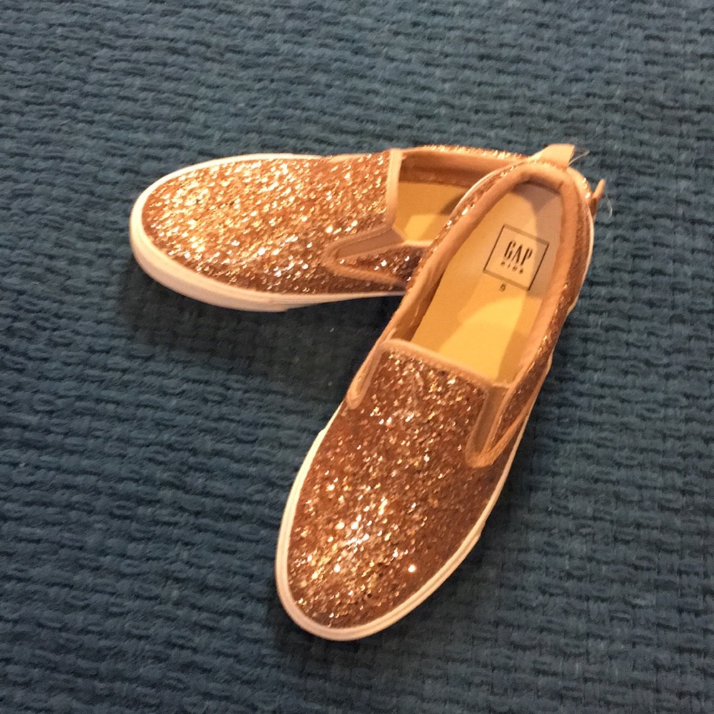 Rose gold glitter slip-on sneakers 😍